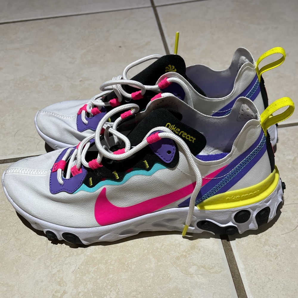 Nike React Element 55 Hyper Pink